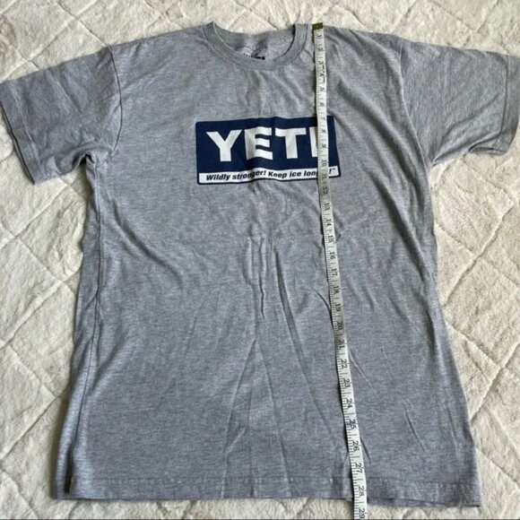 Yeti | Yeti Cooler: Mens Grey Billboard Tee | Size Large - Picture 7 of 9